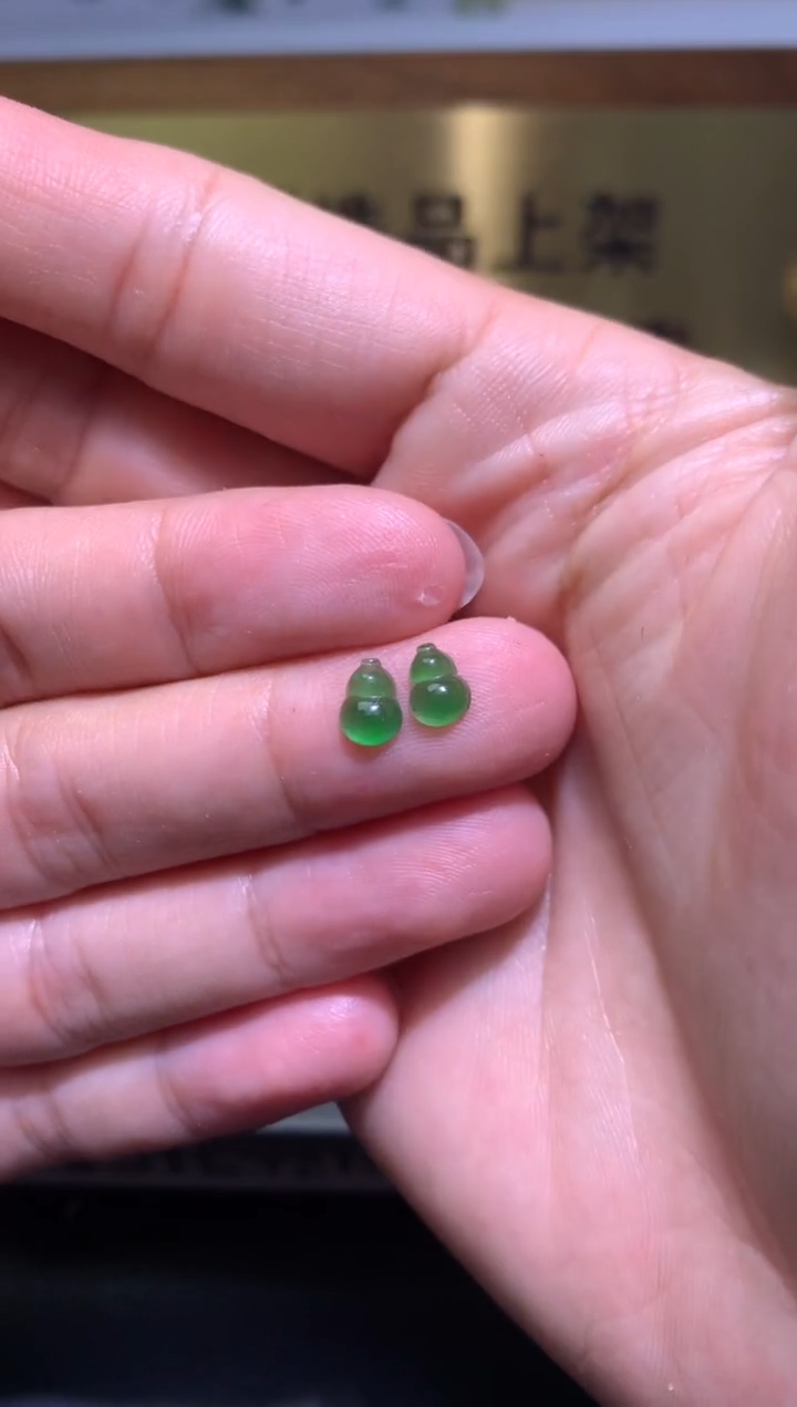 【闪购商品】定制翡翠未镶嵌毛货