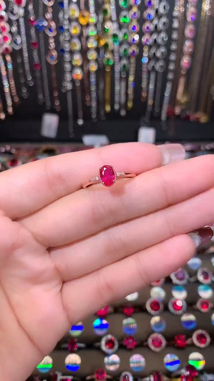 【闪购商品】红宝石戒指银S925镶嵌5.7