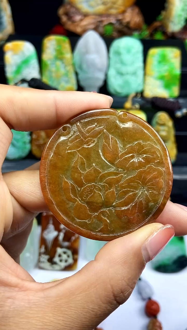 【闪购商品】翡翠颈饰未镶嵌翡翠A货