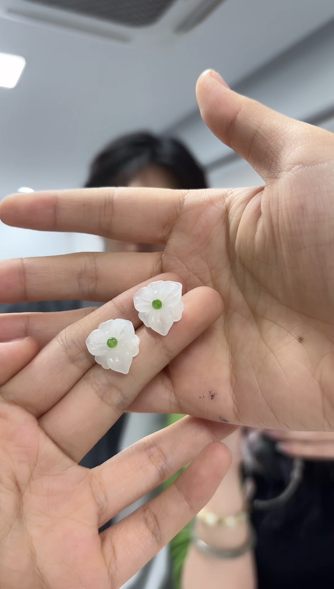 银S925镶嵌和田玉耳饰（多样性发一件）