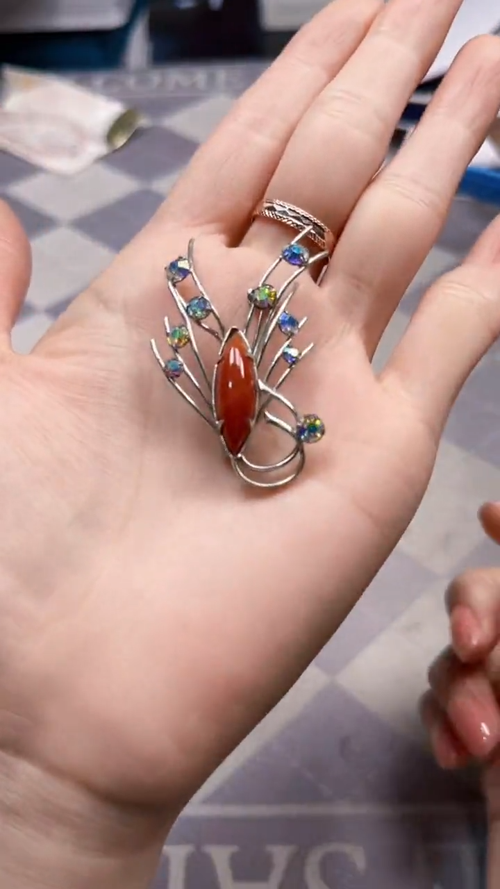 非金属无如图所示时尚饰品