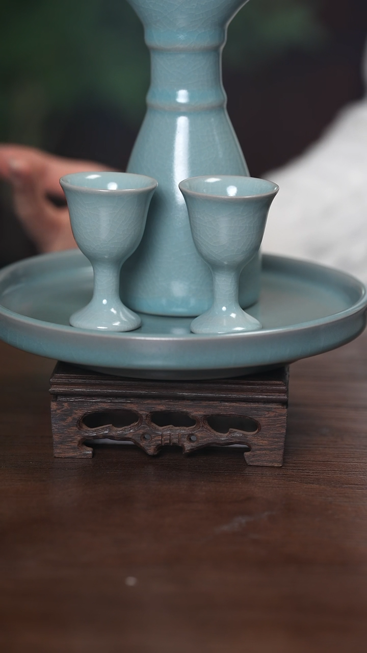 【闪购商品】清凉寺原产地仿古釉手工汝瓷分酒器+两杯