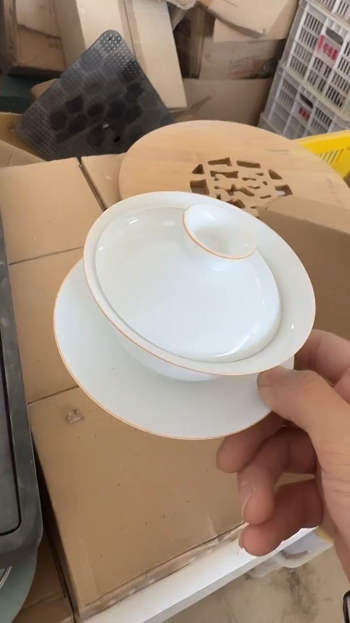 杯无运费险有瑕疵的摄影的产品有使用过的痕迹有点脏介意勿拍