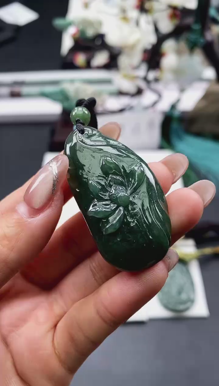 【闪购商品】翡翠颈饰未镶嵌天然缅甸翡翠A货