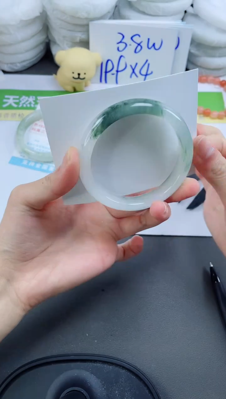 【闪购商品】石英质玉手镯未镶嵌159-56.6