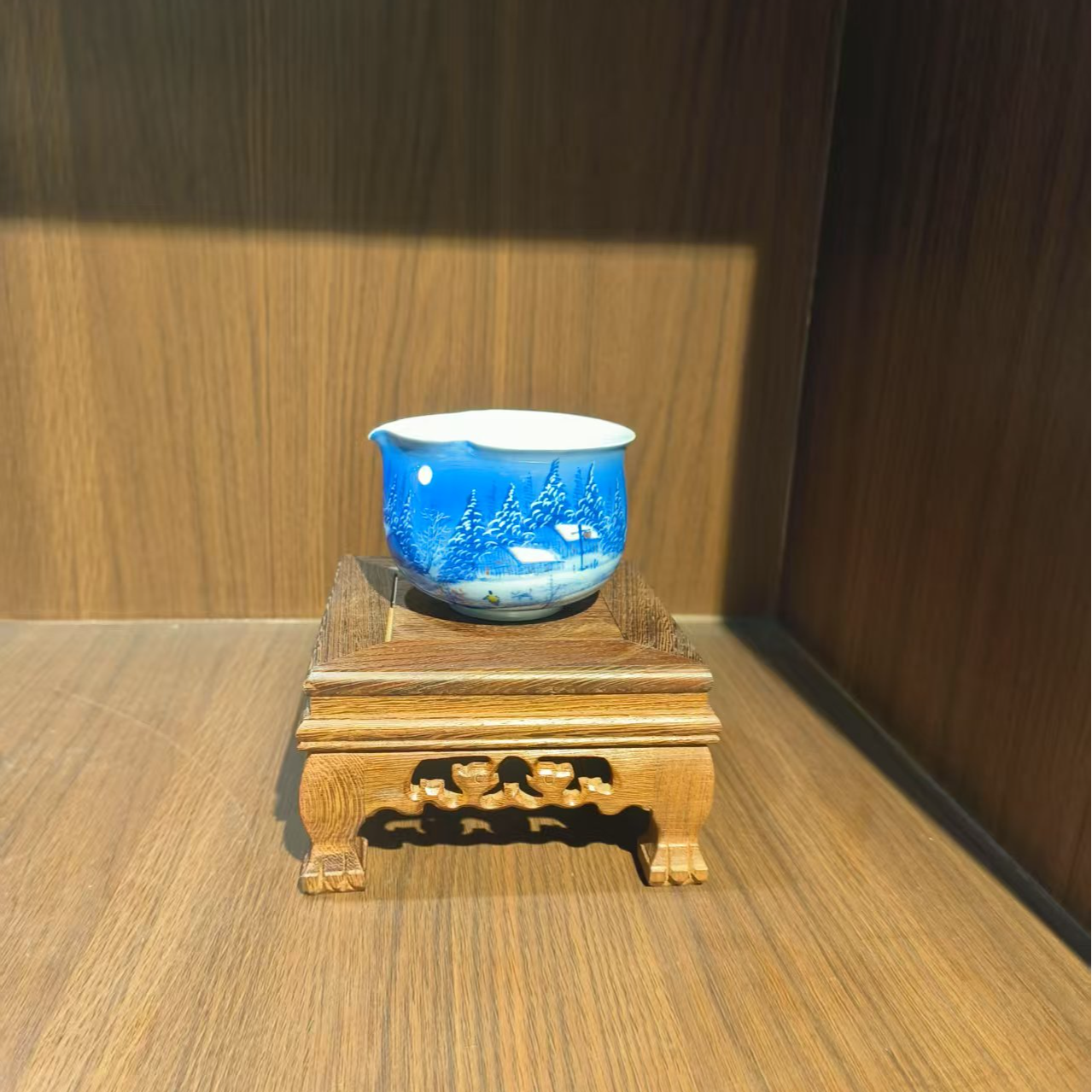 景德镇陶瓷吴小琴壶