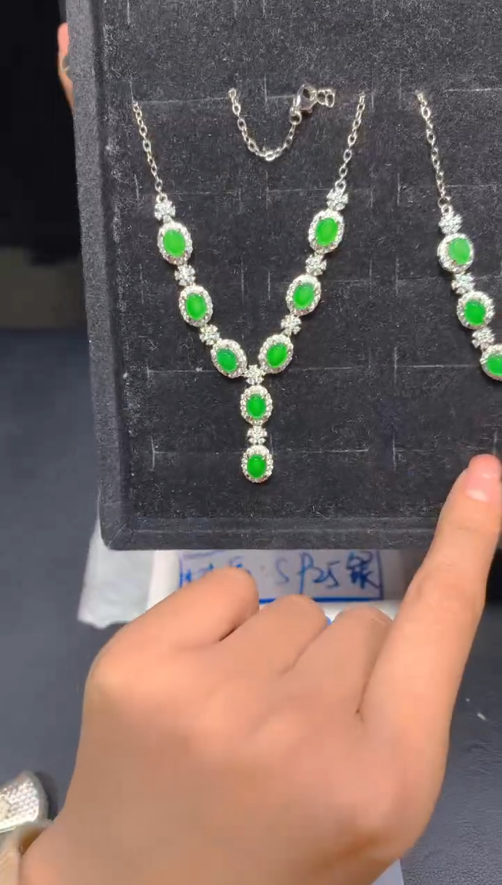 【闪购商品】定制翡翠未镶嵌269多样性发货（发其一）