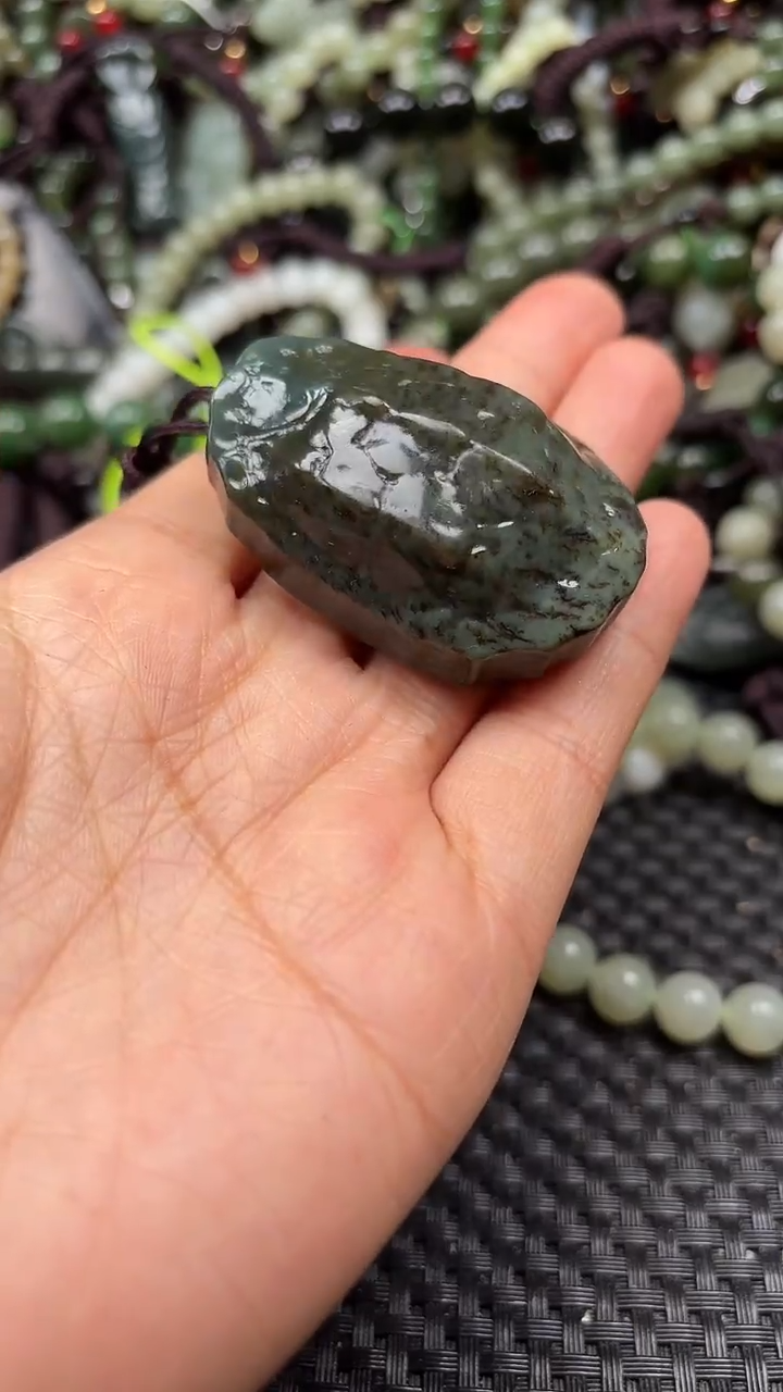 【闪购商品】和田玉颈饰未镶嵌.