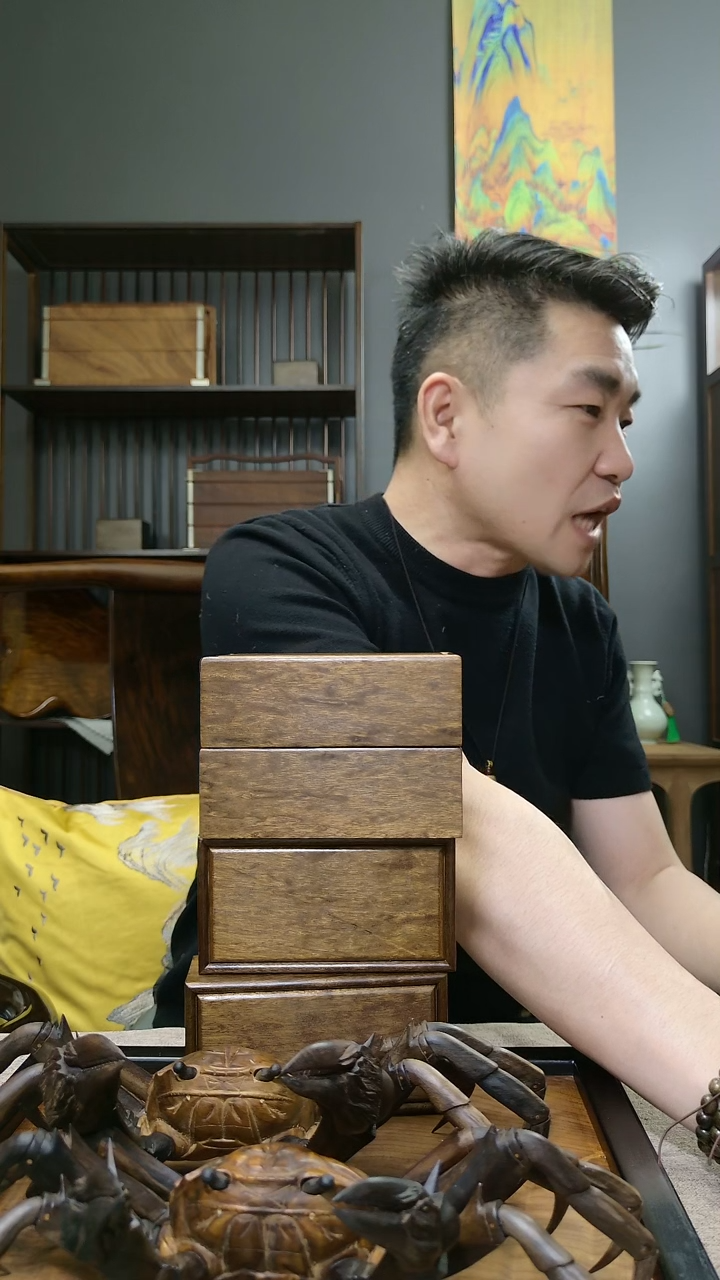 金丝楠用****1金丝楠木圆包圆抽拉盒