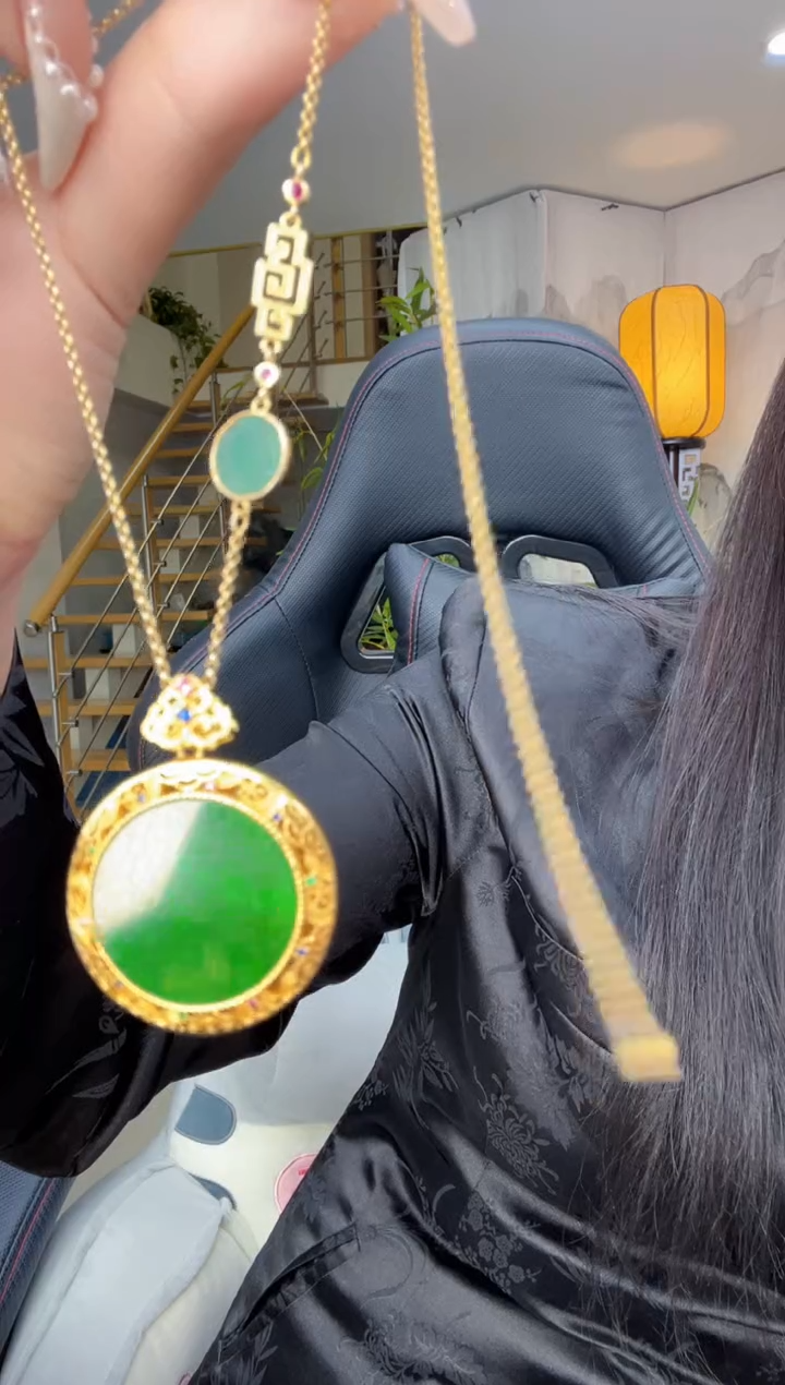 【闪购商品】翡翠吊坠(赠链)银S925镀金镶嵌天然缅甸翡翠A货吊坠