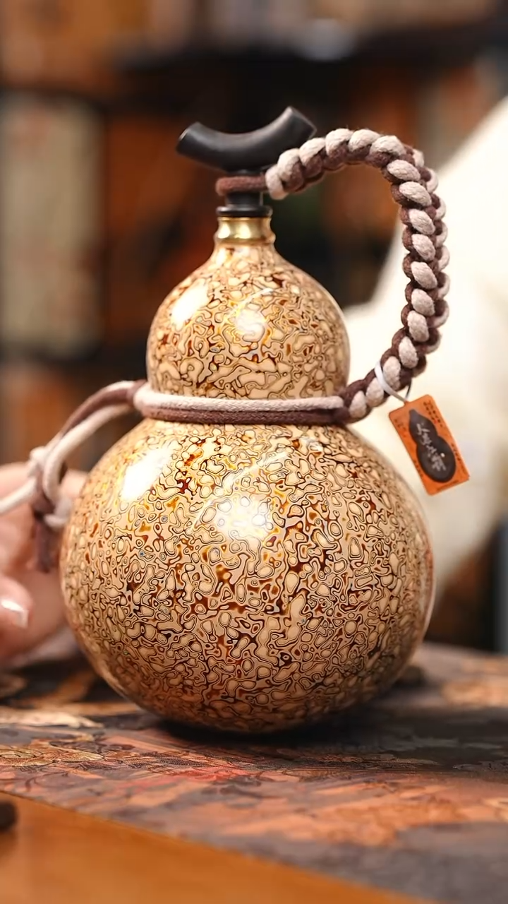 【闪购商品】RS181漆艺酒葫芦不包手串及旋转底座