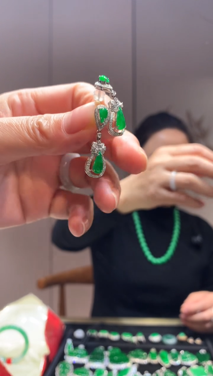 【闪购商品】翡翠耳饰18K金镶嵌耳饰 