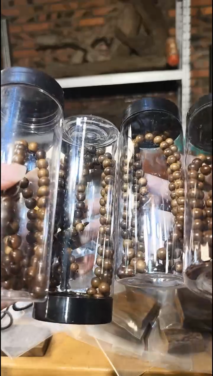 楠木（金丝楠）把件0.8阴沉黄多圈