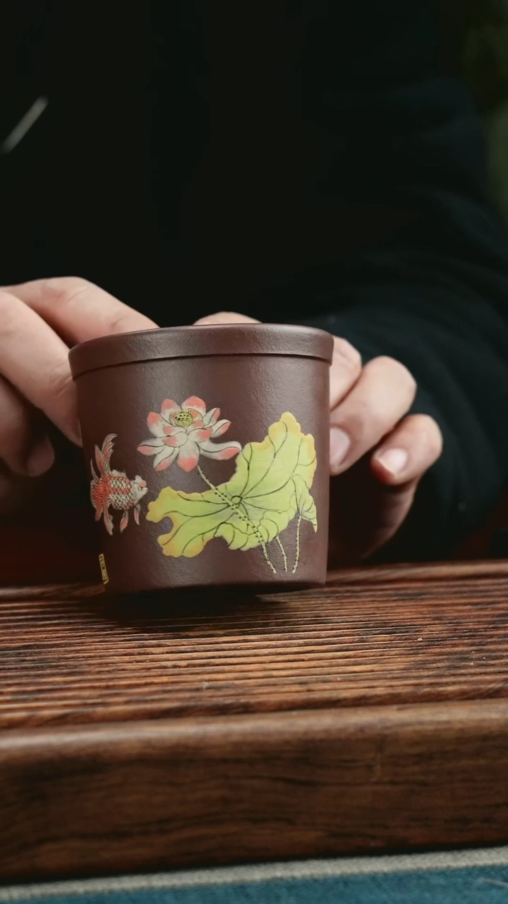 【闪购商品】紫砂茶杯紫泥荷花金鱼
