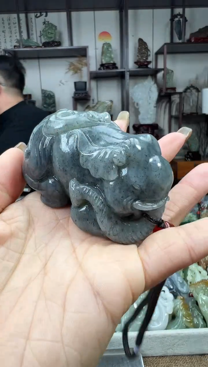 未镶嵌和田玉把件1