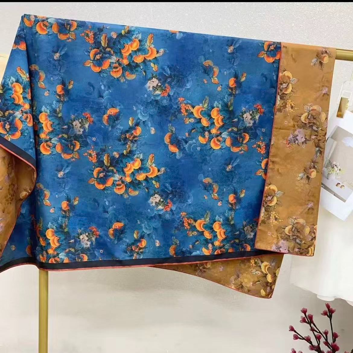 【b07】140x140香云花萝大方巾高端丝巾围巾披肩时尚气质百搭