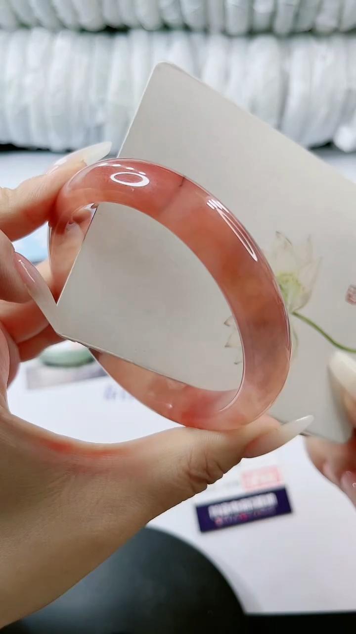 【闪购商品】石英质玉手镯未镶嵌多样性发货V47