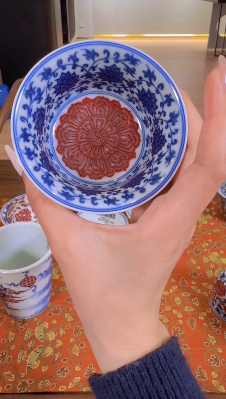 【闪购商品】杯永明尚玩缠枝莲马蹄杯