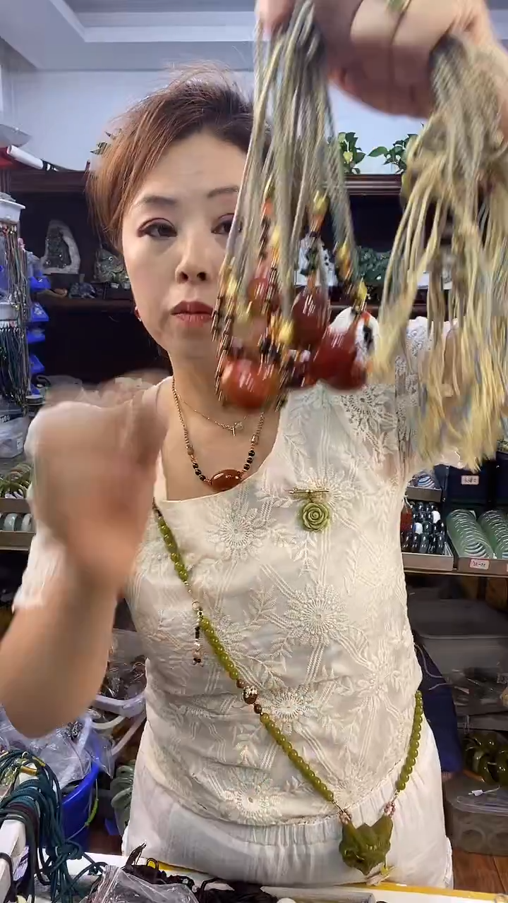 未镶嵌贵人助玛瑙/玉髓多样性随机发一