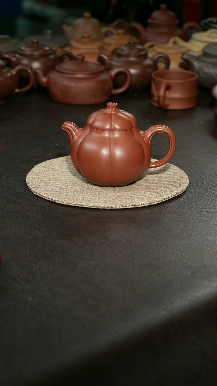 茶壶紫砂09红皮龙瓜趣