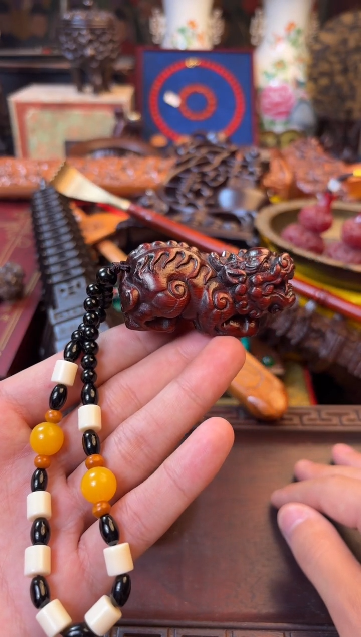 檀香紫檀（小叶紫檀）--------瓷--------3242