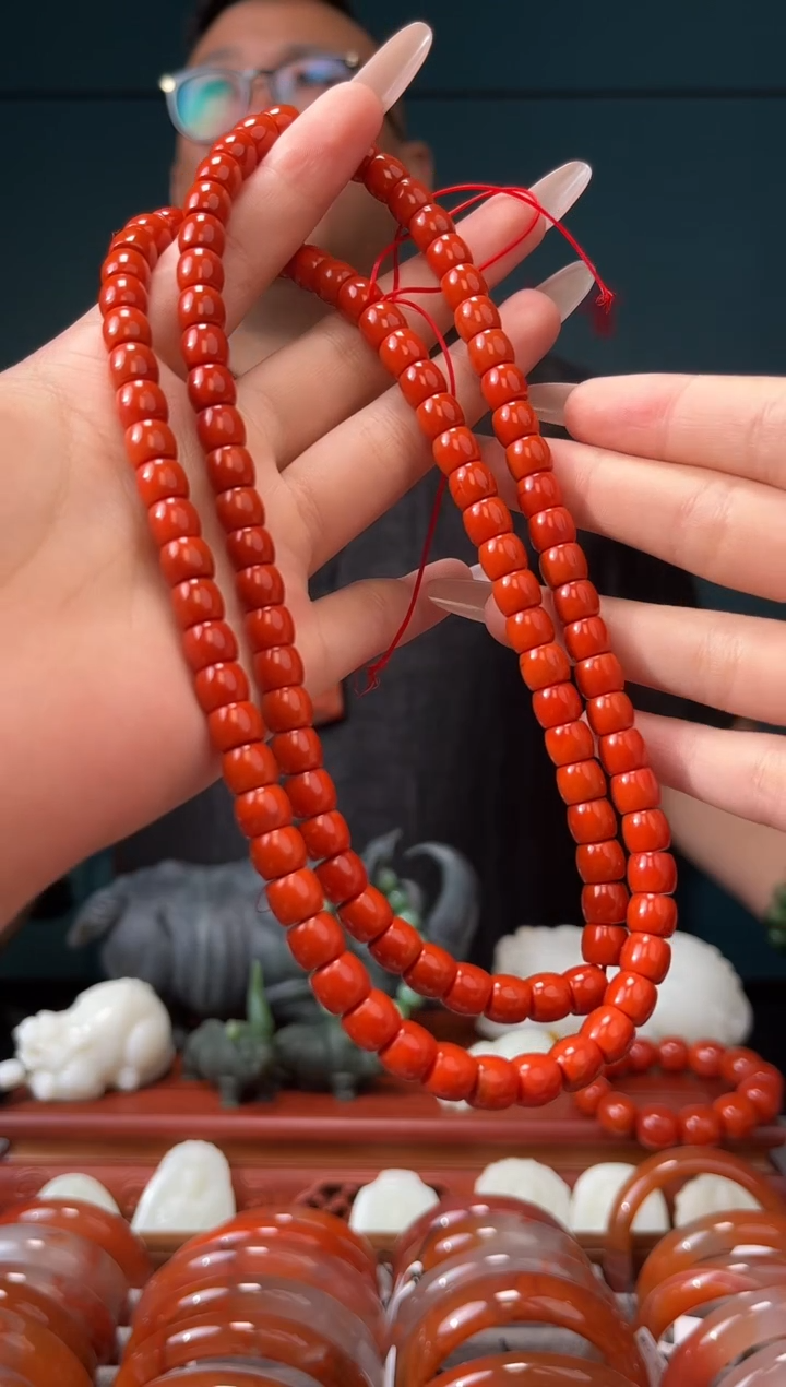 南红玛瑙未镶嵌颈饰长链