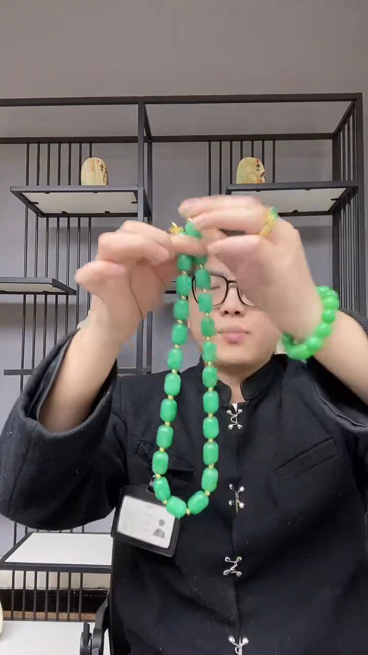 【闪购商品】翡翠颈饰合金老刑珠毛衣链