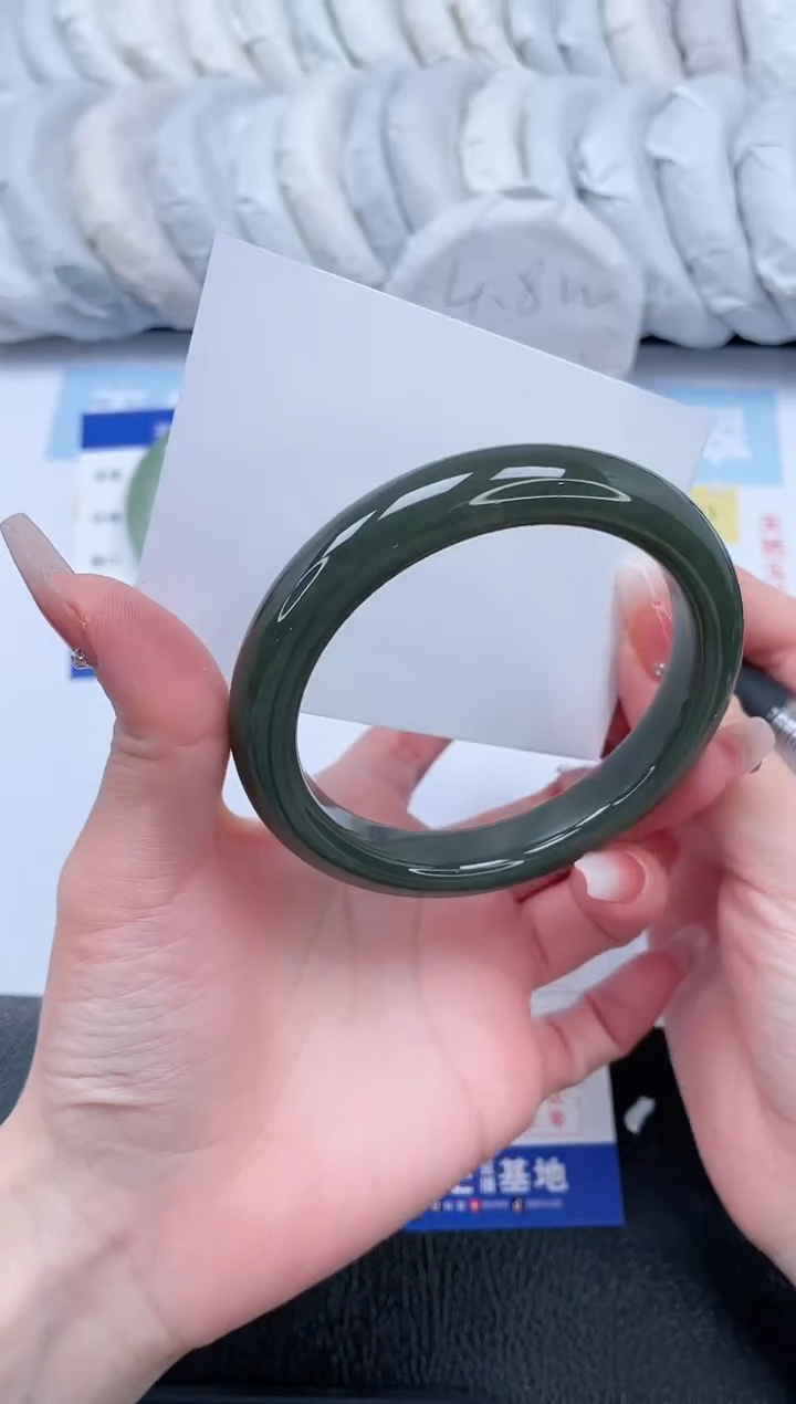 【闪购商品】和田玉手镯未镶嵌T75-61.8