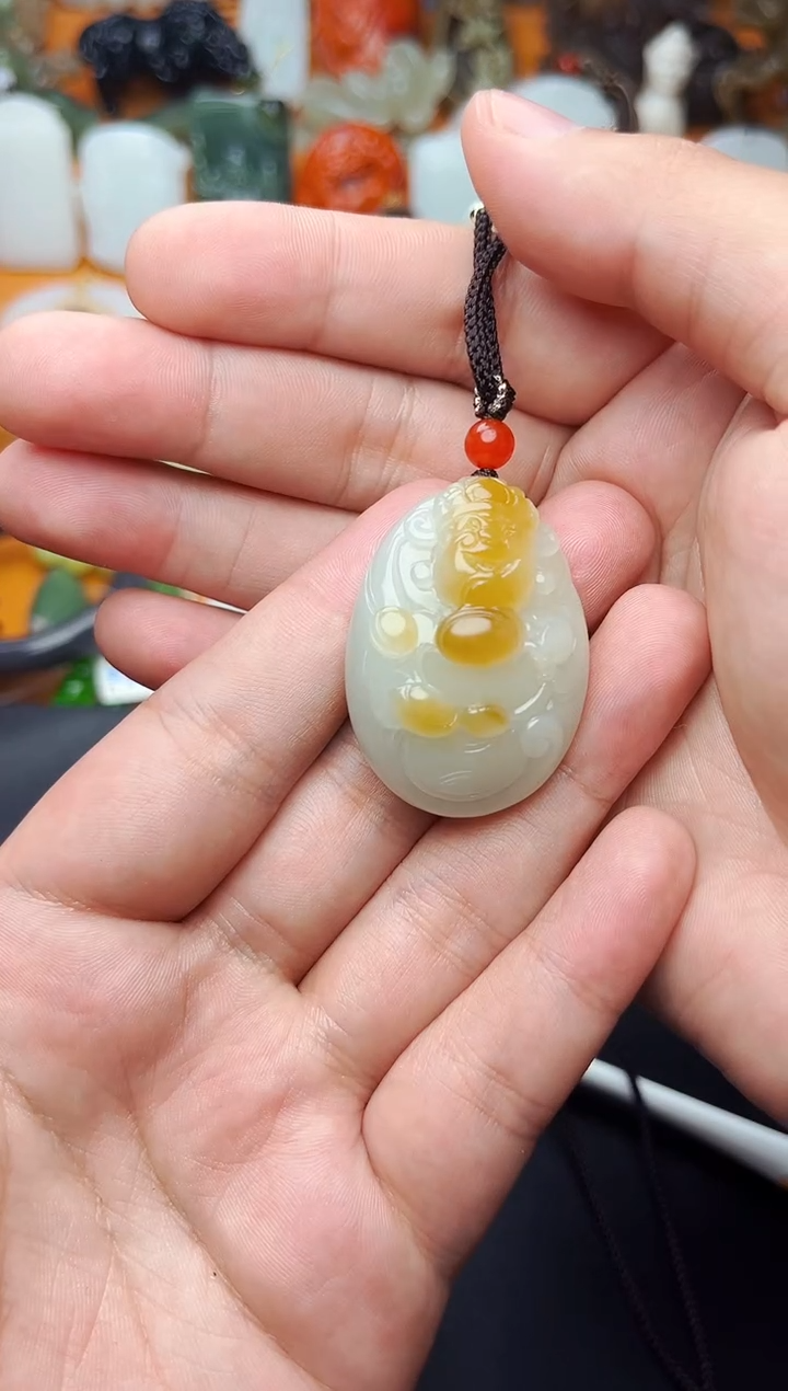 【闪购商品】和田玉颈饰未镶嵌财神01