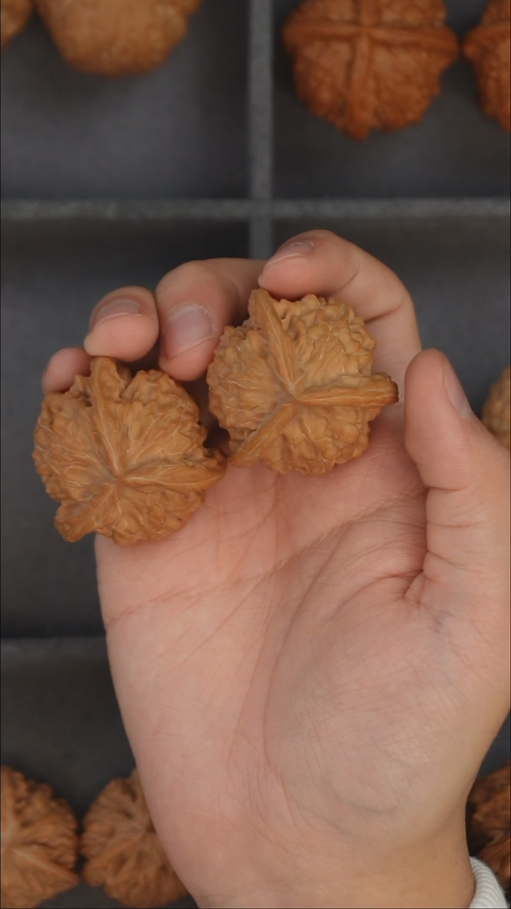 把件文玩核桃39左右定向盘山三棱