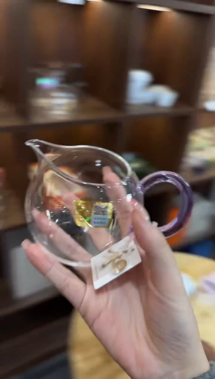 禾器  畅然浅紫色