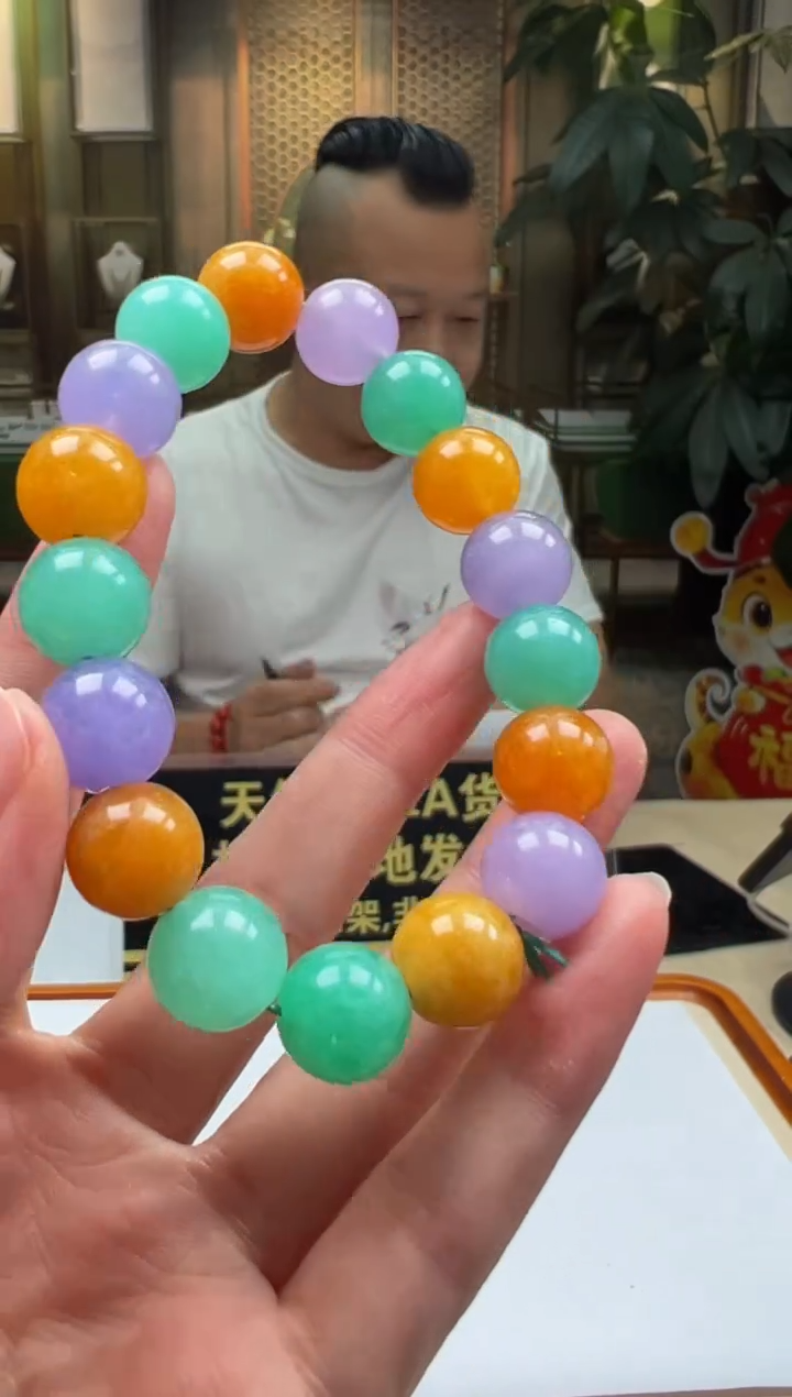 翡翠未镶嵌颈饰YY-2025-6-5-11