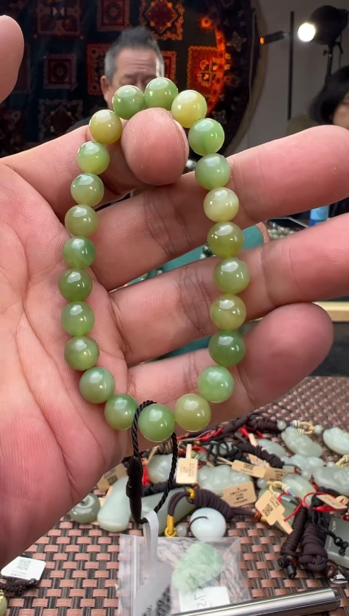 未镶嵌手串和田玉黑羊洞手串卡8