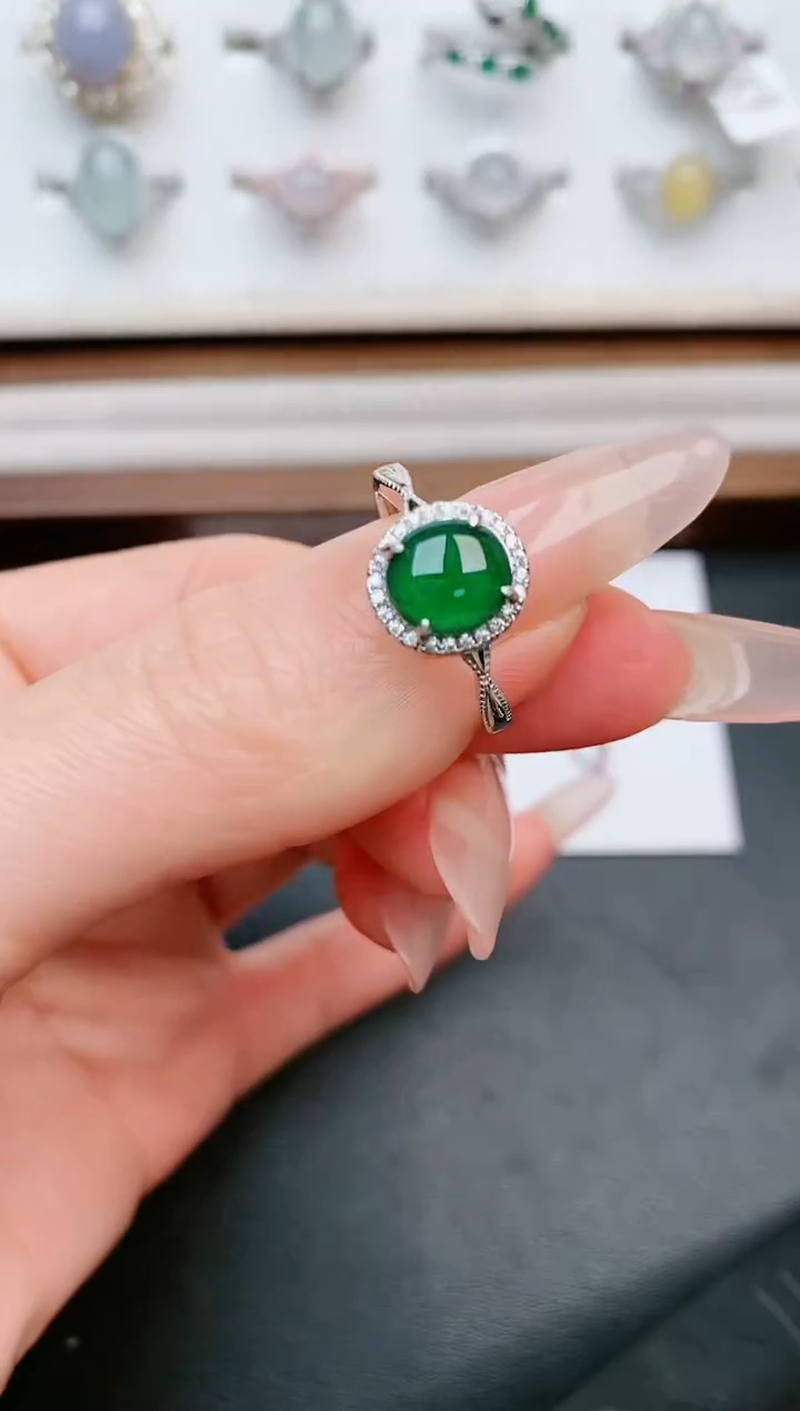 【闪购商品】翡翠戒指银S925镶嵌....