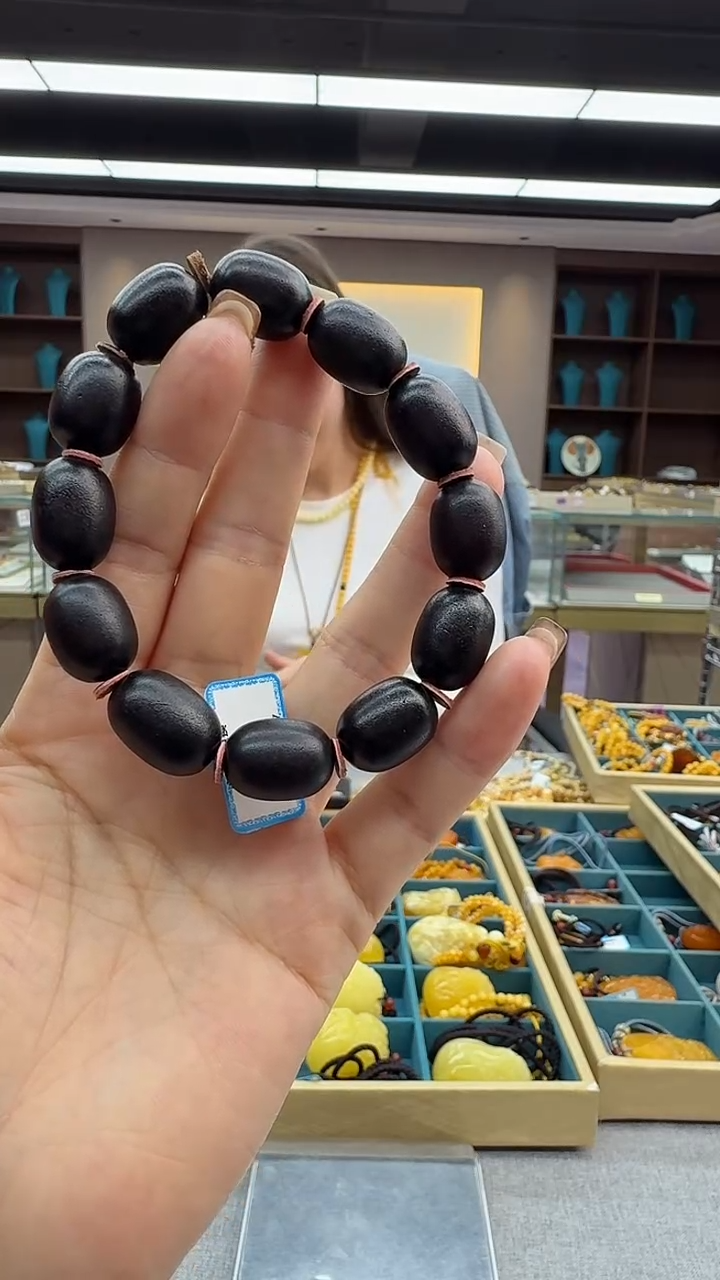 手链琥珀未镶嵌180秒拍号 假一罚三 