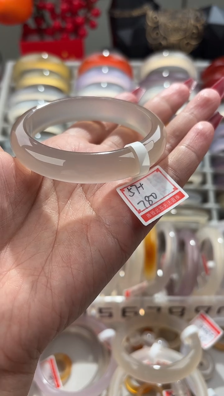 【闪购商品】玛瑙/玉髓手镯未镶嵌0060472