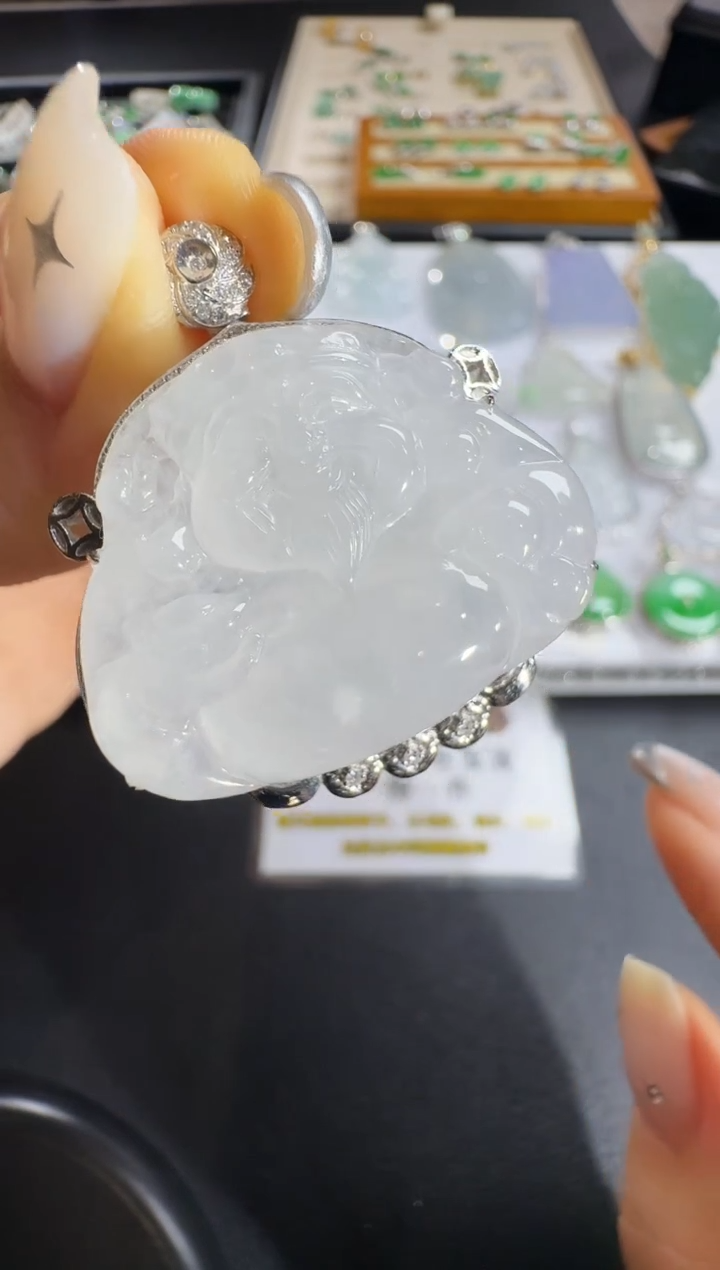 翡翠18K金镶嵌吊坠(不含链)【源头工厂】钻石镶嵌财爷爷