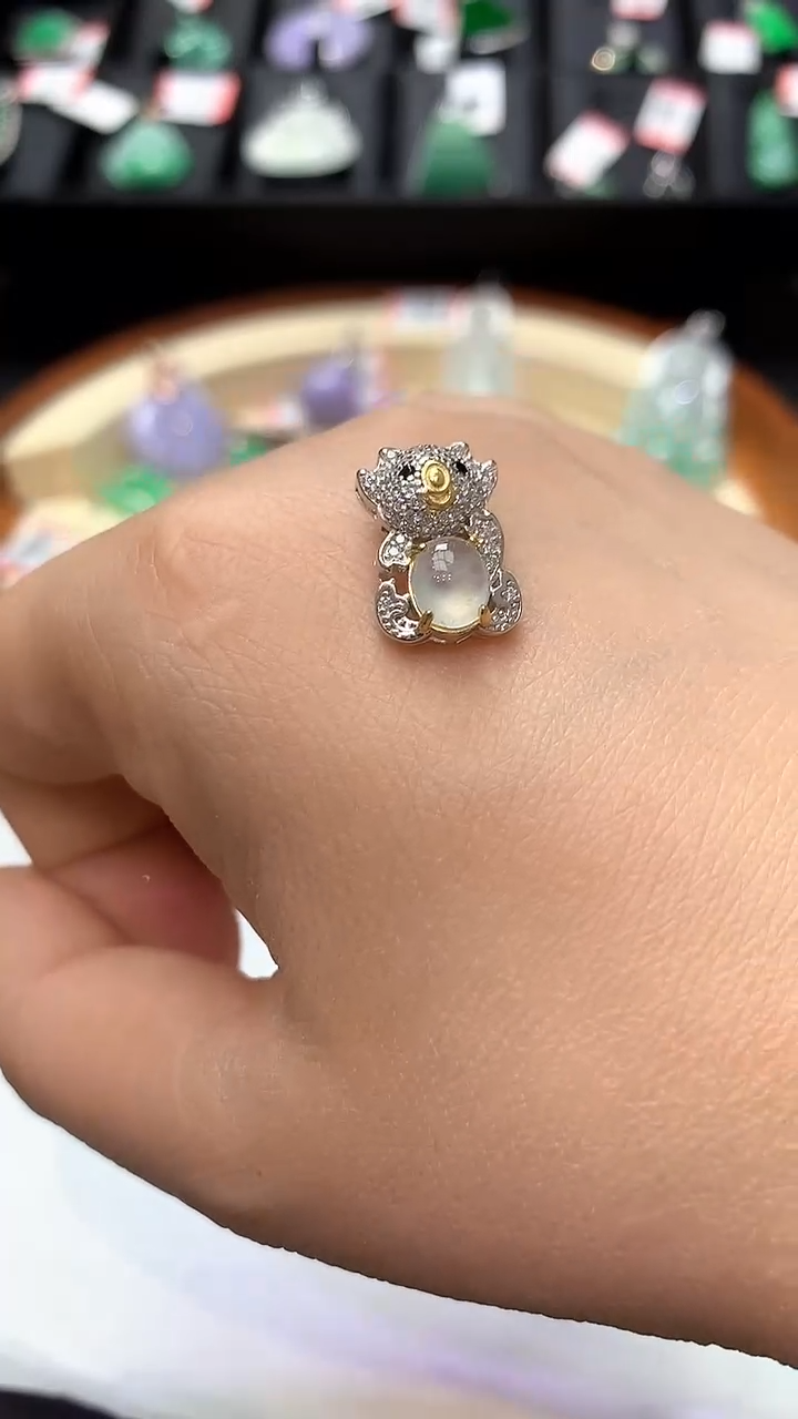 【闪购商品】翡翠吊坠(不含链)未镶嵌天然A货翡翠