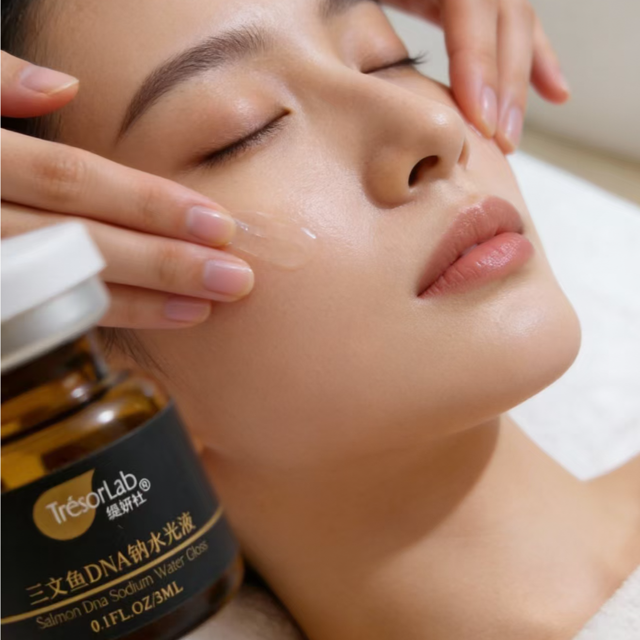 如果你喜欢肌肤比年龄小10岁盘它，TYS三文鱼动能素水光原液5支