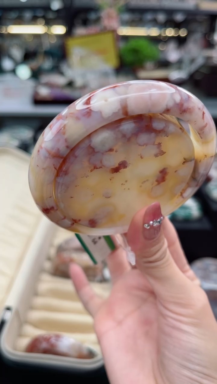 【闪购商品】石英质玉手镯未镶嵌64圈口（赠品镯心）6427343