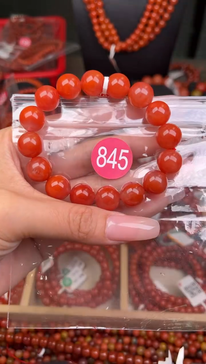 南红玛瑙未镶嵌珠宝奇石845-12+