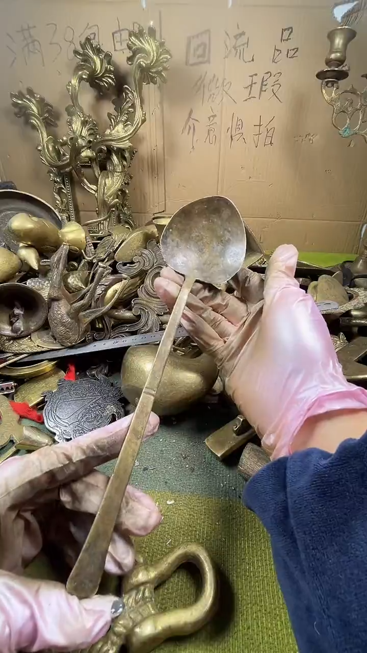 山**秀亿锦铜回流铜器摆件17