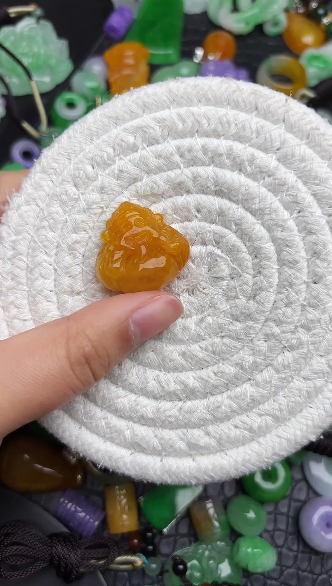 颈饰未镶嵌翡翠缅甸翡翠吊坠
