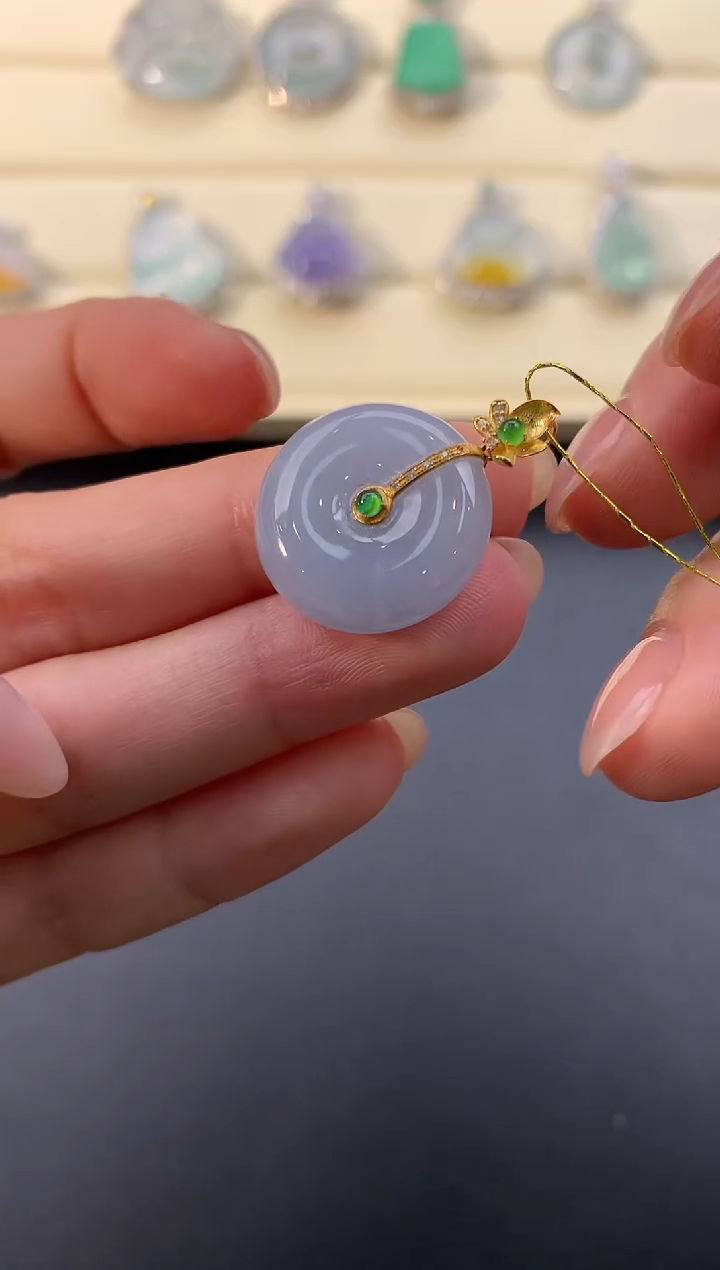 【闪购商品】翡翠颈饰18K金镶嵌X44     