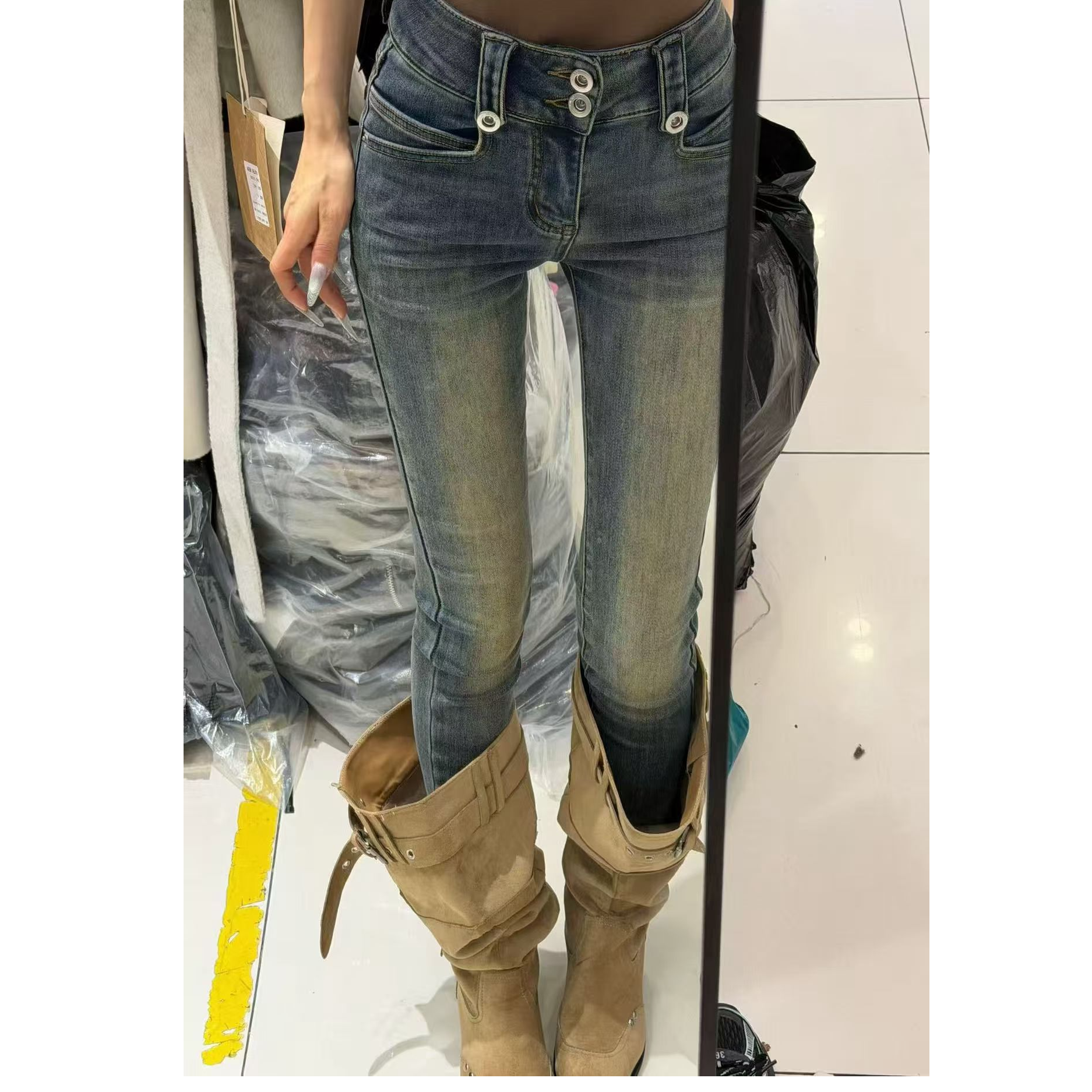 8565款号新款休闲高腰复古港风加绒经典时尚小脚裤