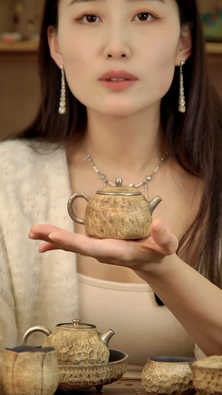 言野手作 粉引仿古秦权壶