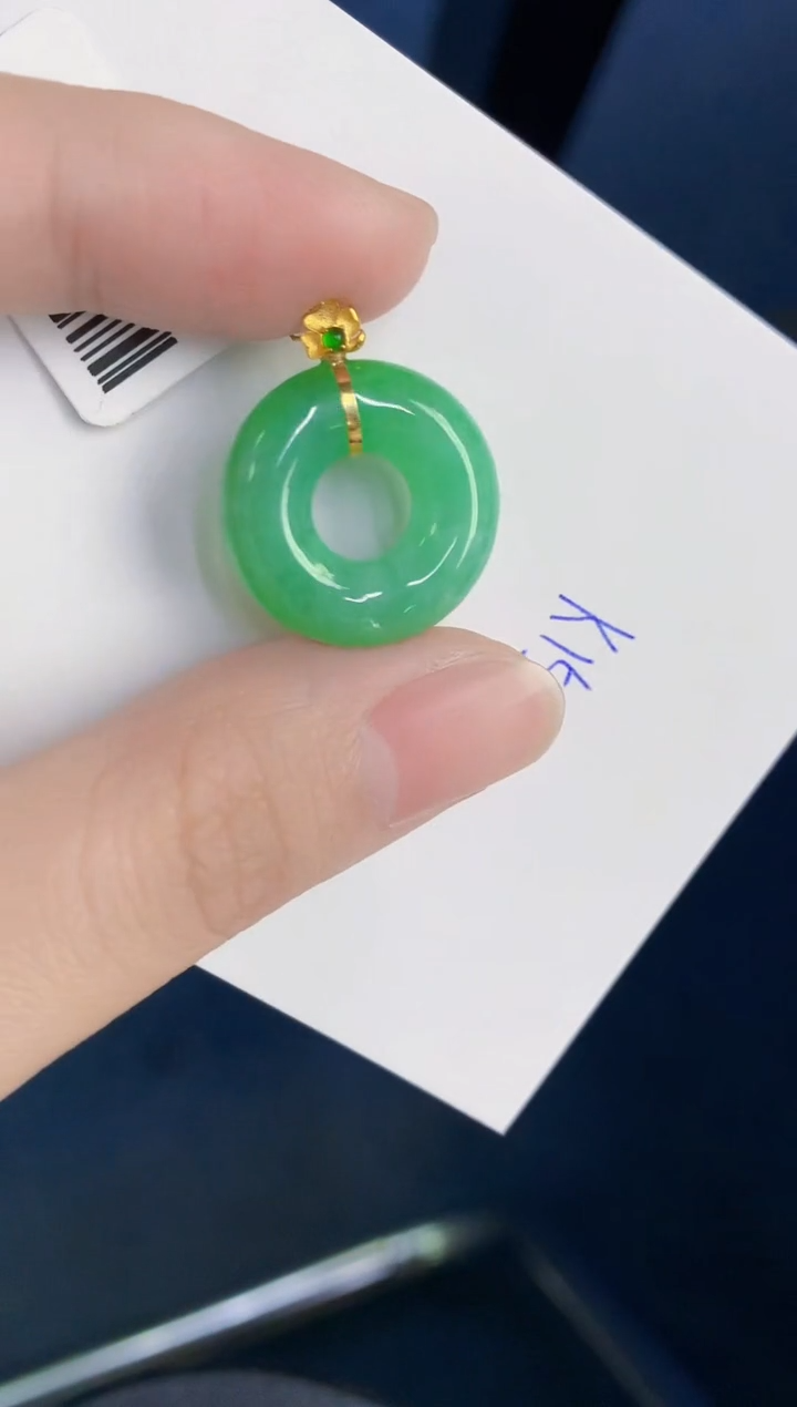 颈饰18K金镶嵌翡翠天然翡翠缅甸A货