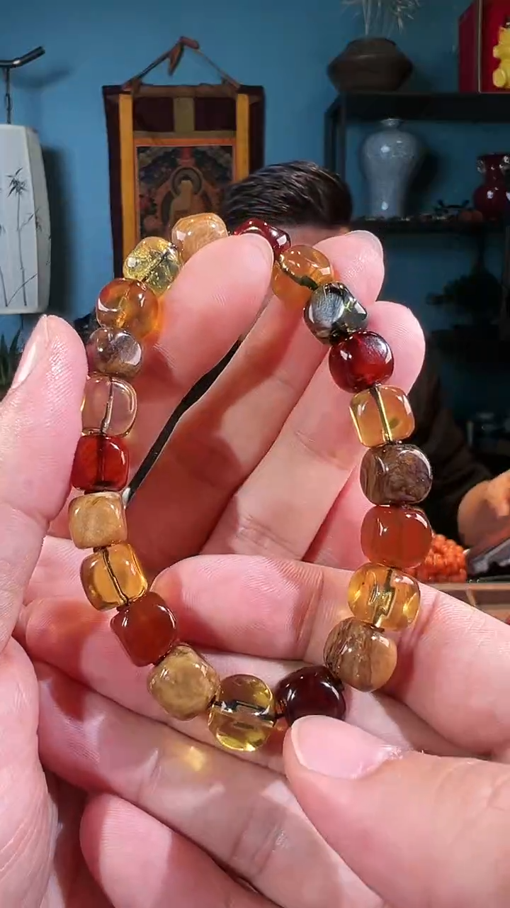 【闪购商品】琥珀手串未镶嵌多宝手串
