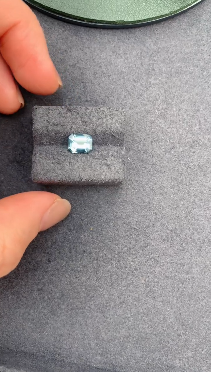 海蓝宝石裸石未镶嵌1.2ct海蓝宝