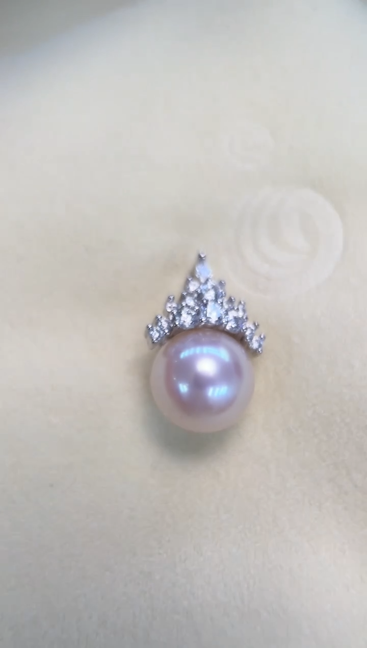 颈饰银S925镶嵌淡水珍珠吊坠